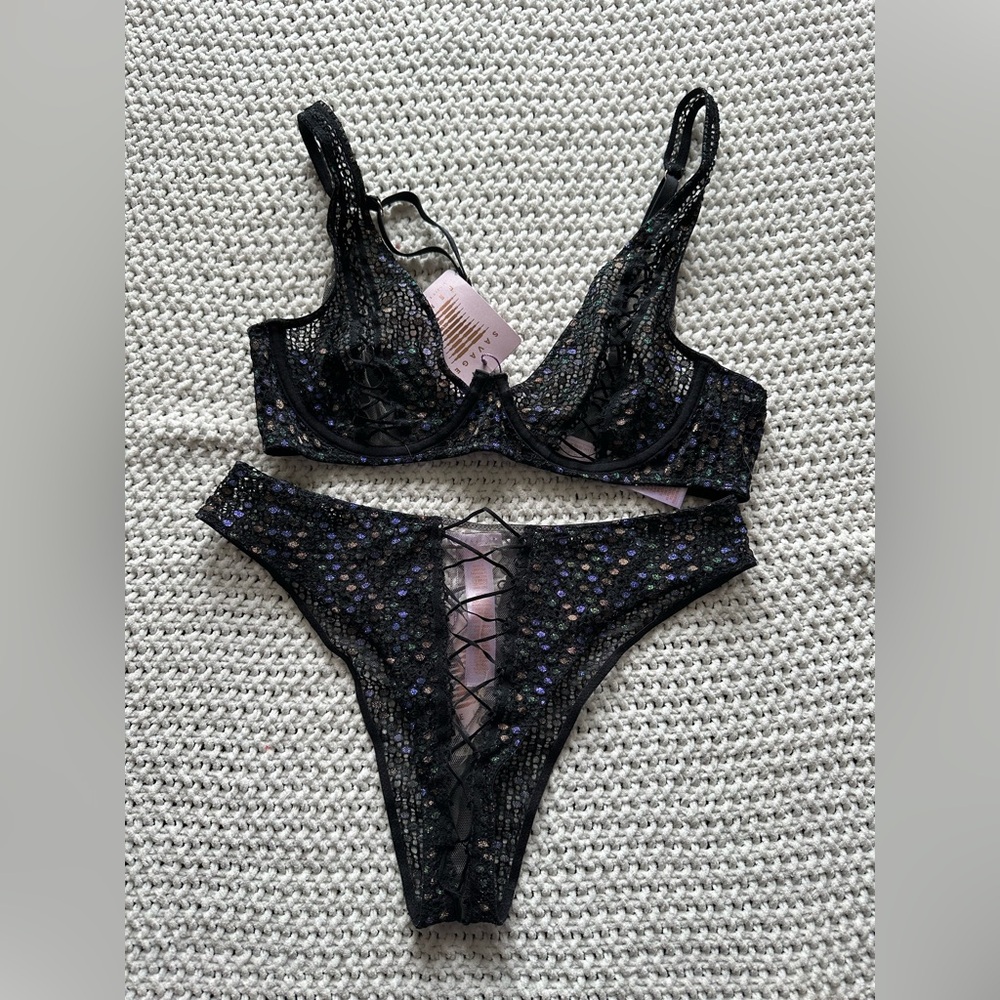 NWT! Savage x Fenty Lingerie Set sz M